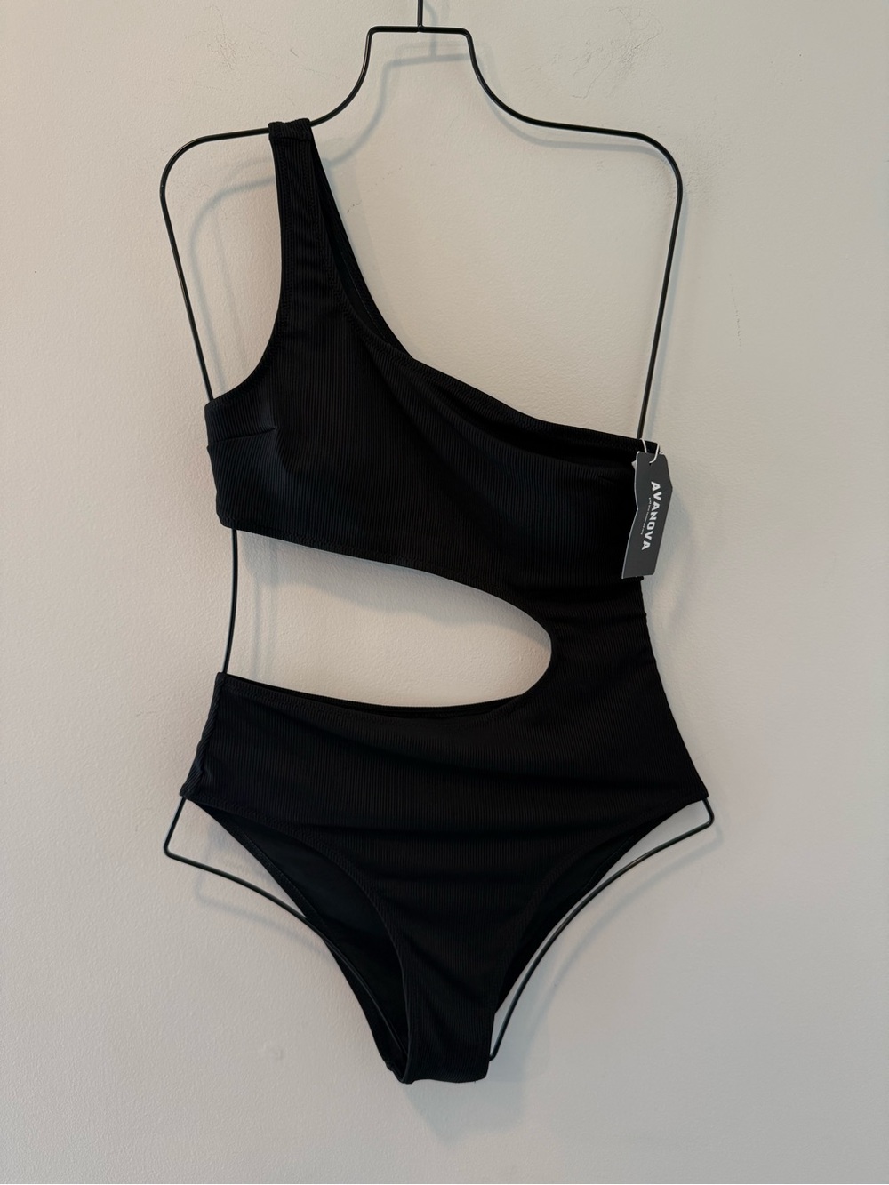 Avanova Black Swimsuit Size Small NWT #Lux-Swim-C